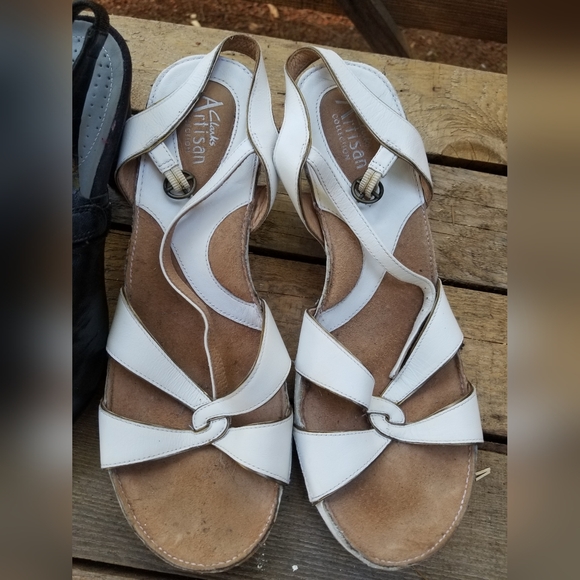 Size 10 High Heel Sandle Shoes Black Tsubo & White Clark's Artisan Collection - Picture 14 of 15